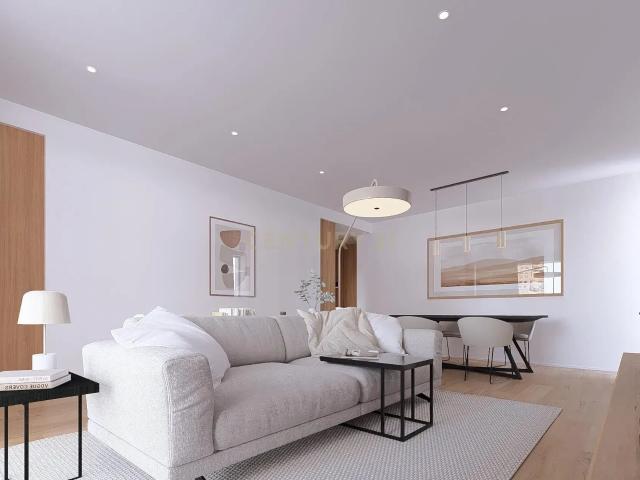 Apartamento venda em Árvore Grossa, Porto