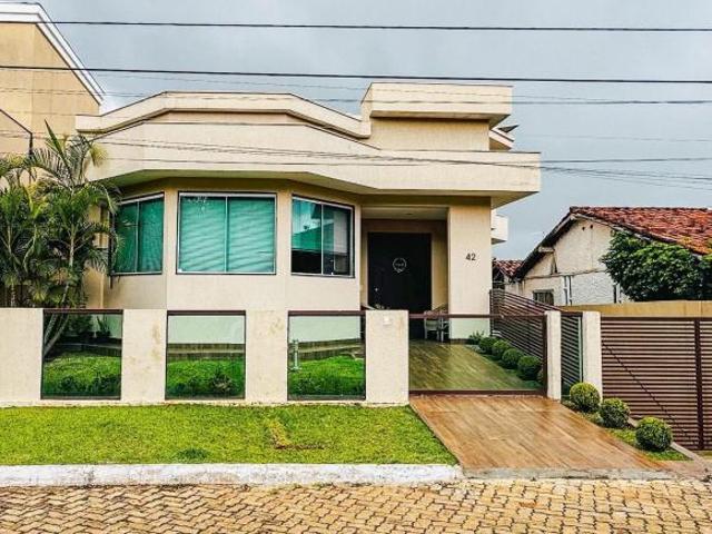 Casa venda em Região Geográfica Imediata do Distrito Federal, Região Integrada de Desenvolvimento do Distrito Federal e Entorno