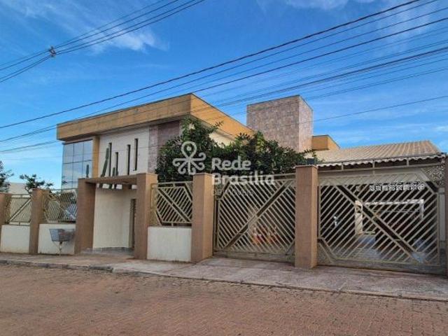 Casa venda em Região Geográfica Imediata do Distrito Federal, Região Integrada de Desenvolvimento do Distrito Federal e Entorno