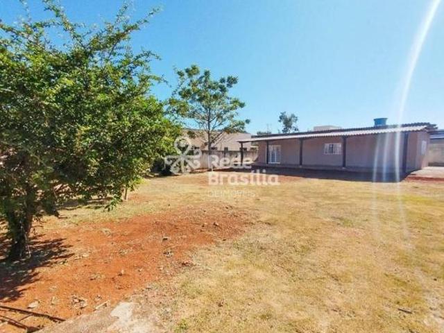 Casa venda em Região Geográfica Imediata do Distrito Federal, Região Integrada de Desenvolvimento do Distrito Federal e Entorno