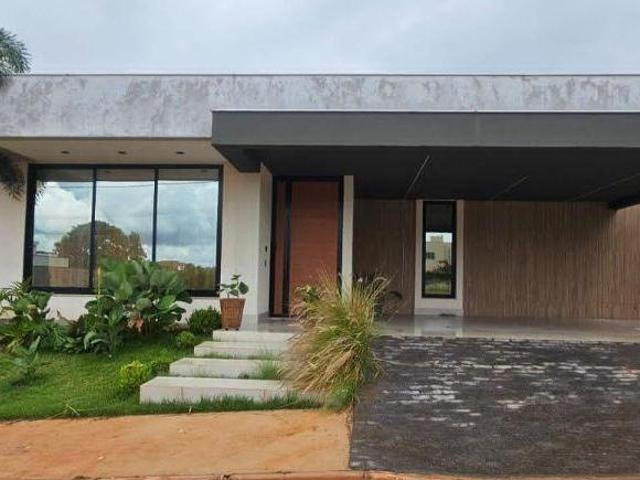 Casa venda em Região Geográfica Imediata do Distrito Federal, Região Integrada de Desenvolvimento do Distrito Federal e Entorno