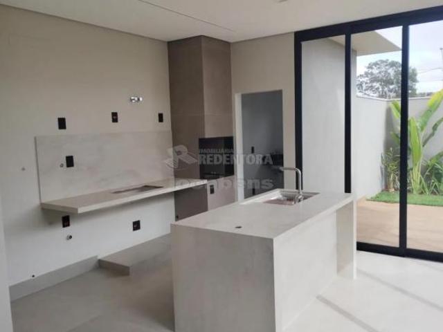 Casa venda em Região Imediata de São José do Rio Preto, Região Metropolitana de São José do Rio Preto