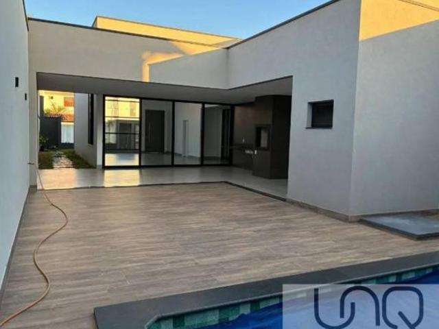 Casa venda em Região Geográfica Imediata do Distrito Federal, Região Integrada de Desenvolvimento do Distrito Federal e Entorno