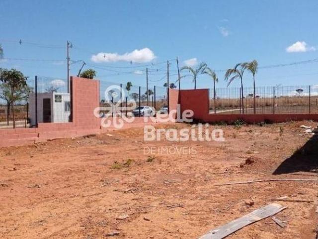 Terreno venda em Santa Maria, Região Geográfica Intermediária do Distrito Federal