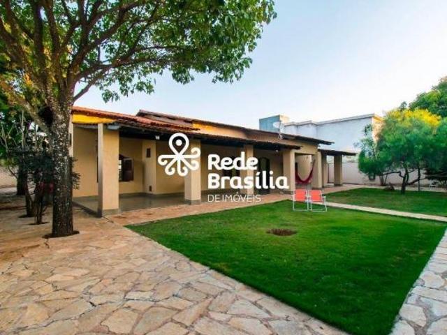Casa venda em Região Geográfica Imediata do Distrito Federal, Região Integrada de Desenvolvimento do Distrito Federal e Entorno