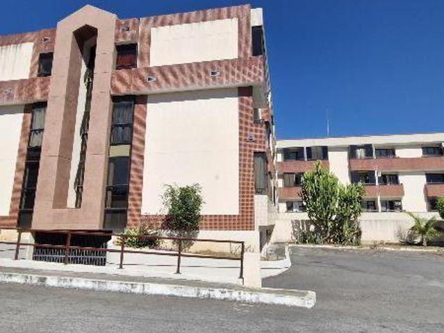 Apartamento venda em Região Geográfica Imediata do Distrito Federal, Região Integrada de Desenvolvimento do Distrito Federal e Entorno