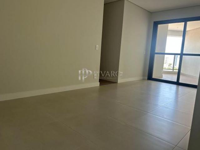 Apartamento venda em Região Geográfica Imediata de Londrina, Londrina