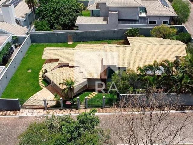 Casa venda em Região Geográfica Imediata do Distrito Federal, Região Integrada de Desenvolvimento do Distrito Federal e Entorno