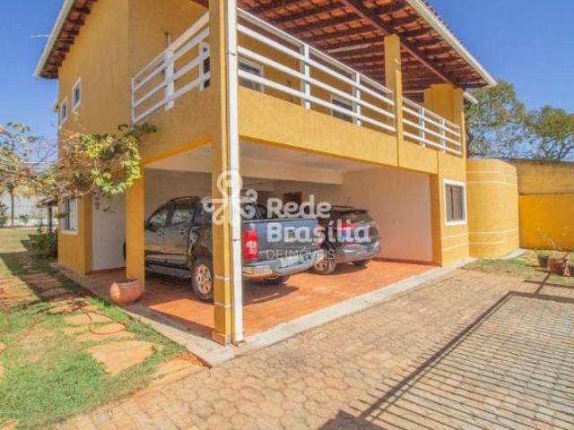 Casa venda em Região Geográfica Imediata do Distrito Federal, Região Integrada de Desenvolvimento do Distrito Federal e Entorno
