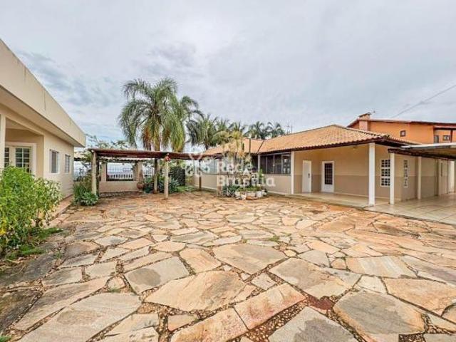 Casa venda em Região Geográfica Imediata do Distrito Federal, Região Integrada de Desenvolvimento do Distrito Federal e Entorno