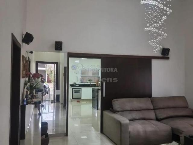 Casa venda em Região Imediata de São José do Rio Preto, Região Metropolitana de São José do Rio Preto