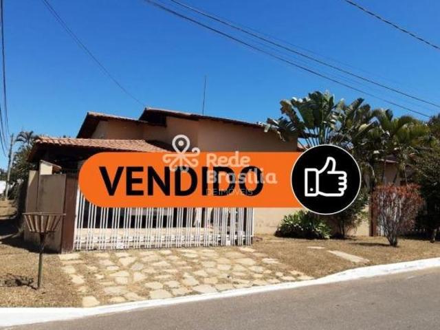 Casa venda em Região Geográfica Imediata do Distrito Federal, Região Integrada de Desenvolvimento do Distrito Federal e Entorno