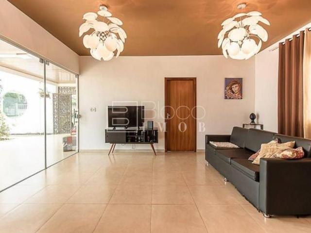 Casa venda em Região Geográfica Imediata do Distrito Federal, Região Integrada de Desenvolvimento do Distrito Federal e Entorno