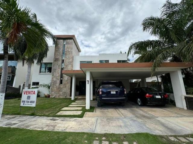 CONDOMINIO RESIDENCIAL VILLA MAGNA