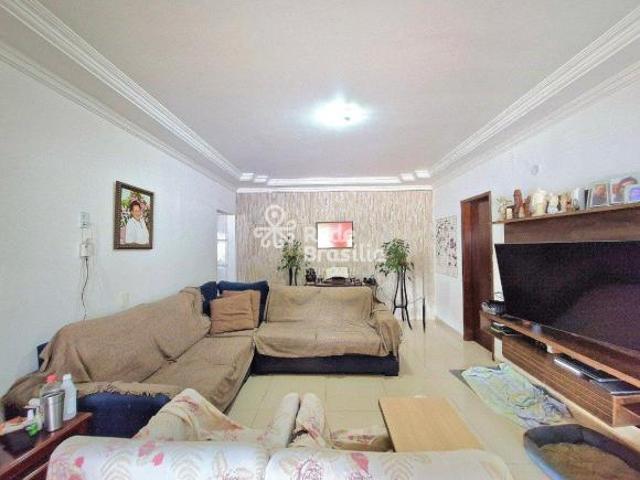 Casa venda em Região Geográfica Imediata do Distrito Federal, Região Integrada de Desenvolvimento do Distrito Federal e Entorno