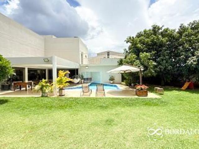Casa venda em Região Geográfica Imediata do Distrito Federal, Região Integrada de Desenvolvimento do Distrito Federal e Entorno