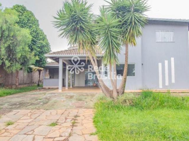 Casa venda em Região Geográfica Imediata do Distrito Federal, Região Integrada de Desenvolvimento do Distrito Federal e Entorno