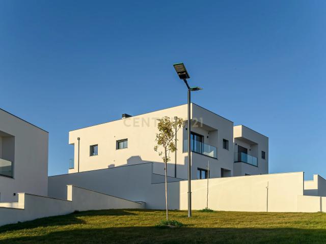 Casa venda em Casais do Vale do Coelho, Azambuja