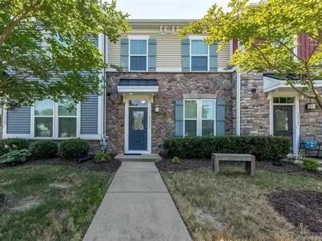 Condo for rent in Williamsburg
