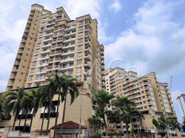 Apartment for sale in Kuala Lumpur, Country Heights Damansara