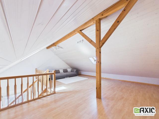 Apartment kaufen in Alle, Jura