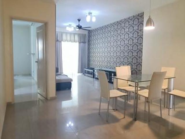 Condominium for rent in Malaka