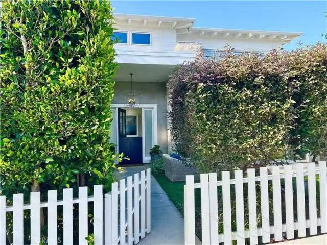 Condo for sale in North Hollywood
