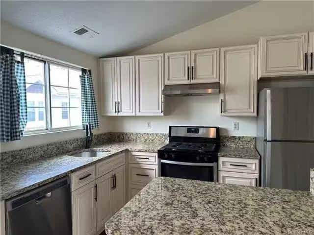 Condo for rent in Newburgh