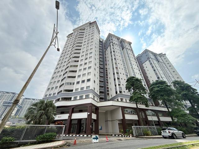 Condominium for sale in Petaling, Damansara Damai