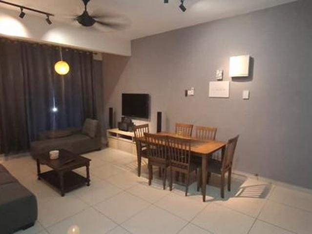Condominium for rent in Malaka