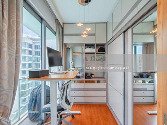 Apartment for rent in Telok Blangah