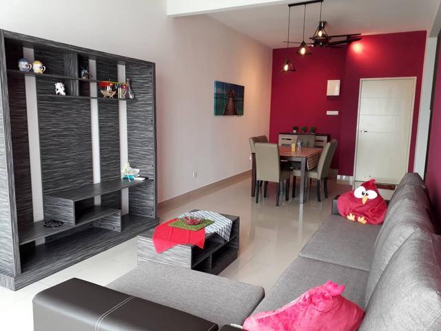 Condominium for rent in Malaka