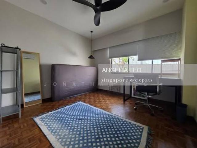 Apartment for rent in Braddell, Singapore