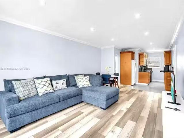 Condo for rent in Miami