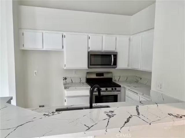 Condo for rent in Anaheim