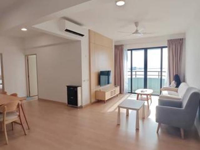 Condominium for sale in Malaka