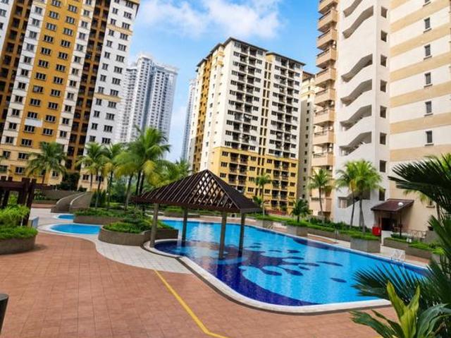 Condominium for sale in Petaling, Damansara Damai