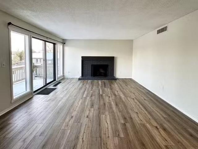 Condo for rent in Southbury
