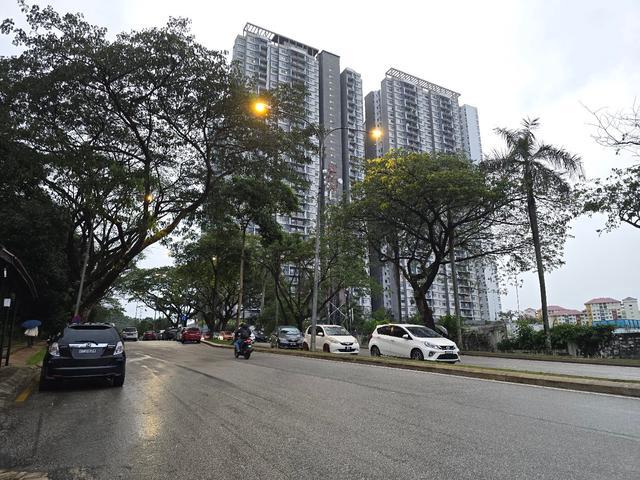 Serviced Residence for sale in Country Heights Damansara, Kuala Lumpur