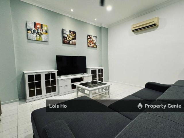 Condominium for sale in Malaka