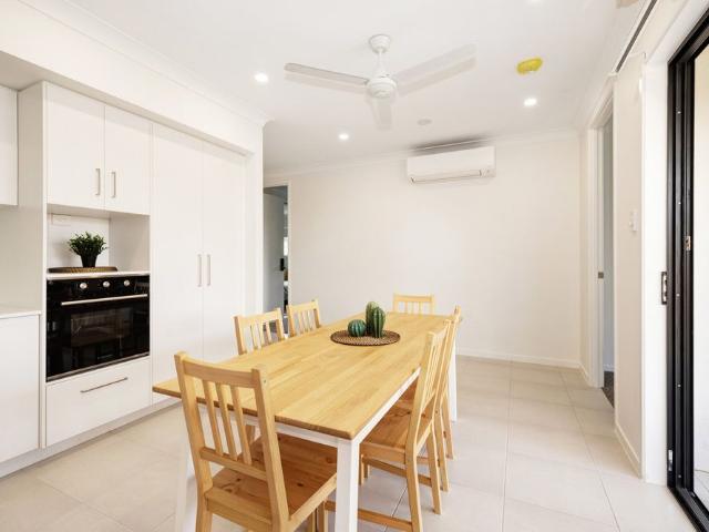 Room for rent in Condon, Queensland
