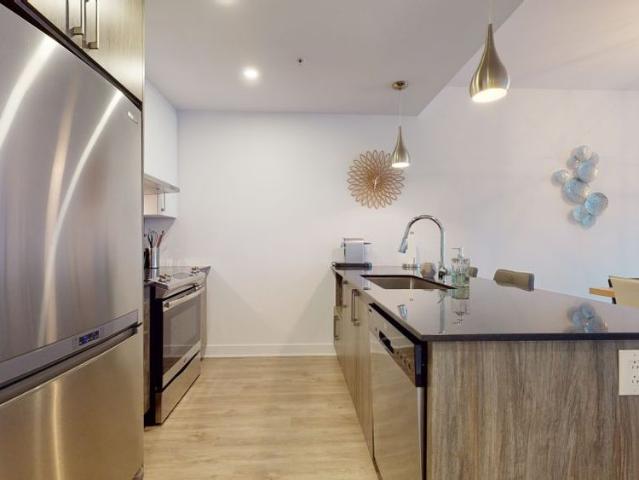 Apartment for rent in Chomedey, Quebec