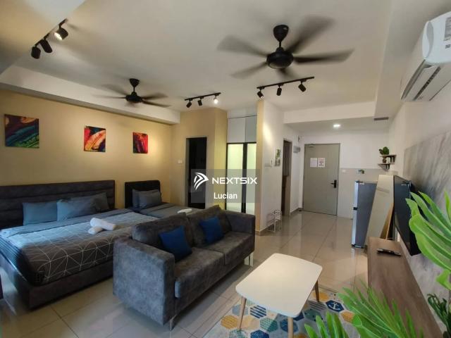 House for rent in Malaka