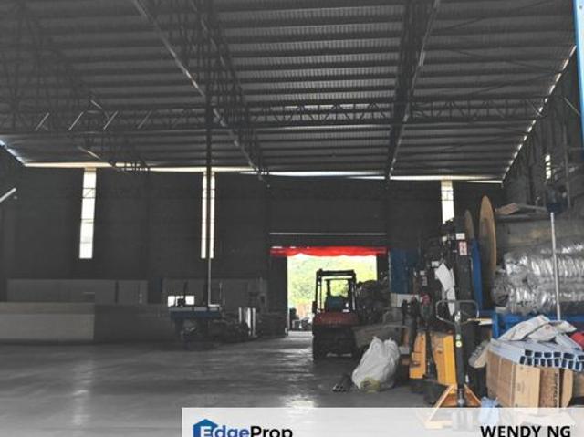 Warehouse for rent in Petaling, Alam Impian
