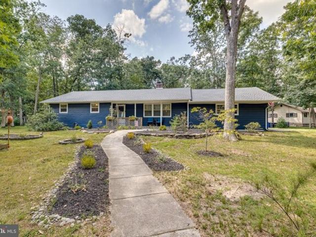 House for sale in Mount Laurel, New Jersey