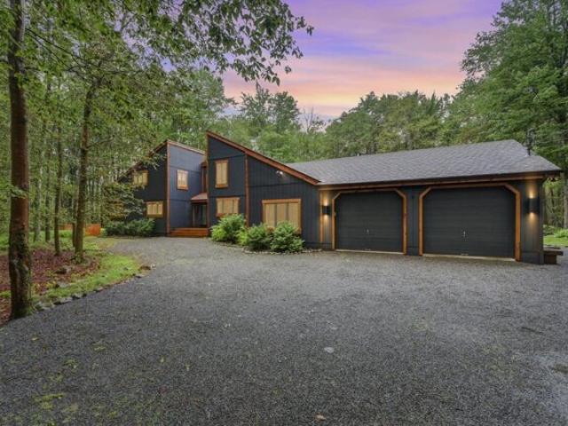 House for sale in Pocono Pines