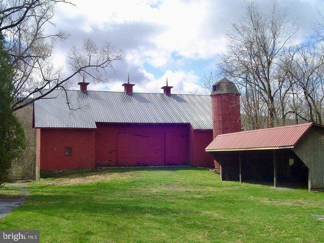 Farm for sale in Dauphin, Pennsylvania