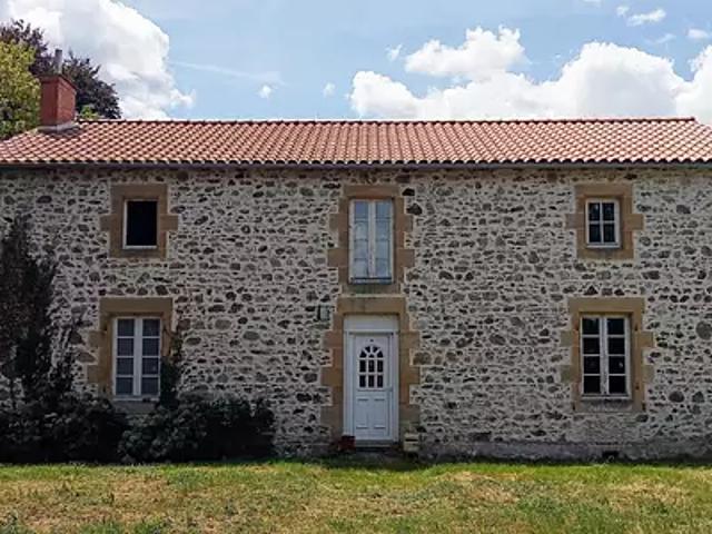 Maison vente à Confolens