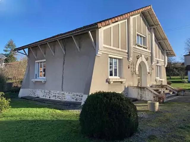 Maison vente à Confolens