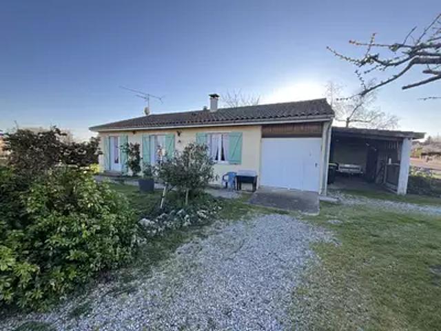 Maison vente à Confolens